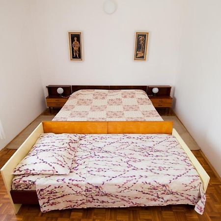 Apartman Kristina Apartamento Banjole Exterior foto