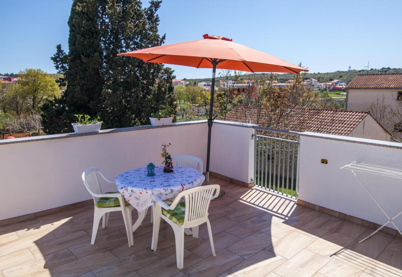 Apartman Kristina Apartamento Banjole Exterior foto